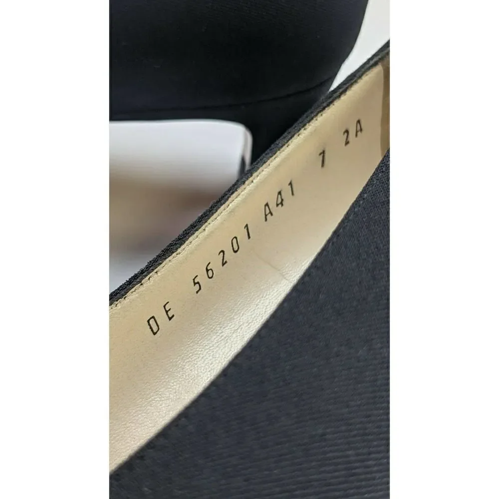 Salvatore Ferragamo Florence Sz 7 Block Heel 2A‎